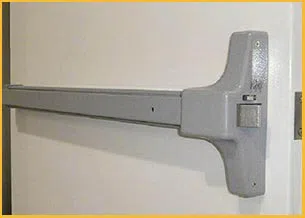 Dayton Any Time Locksmith Dayton, OH 937-697-3002 - 17-push-bar